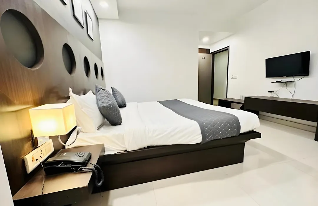 Hotel Moon Residency-National Highway-8, Mahipalpur-1